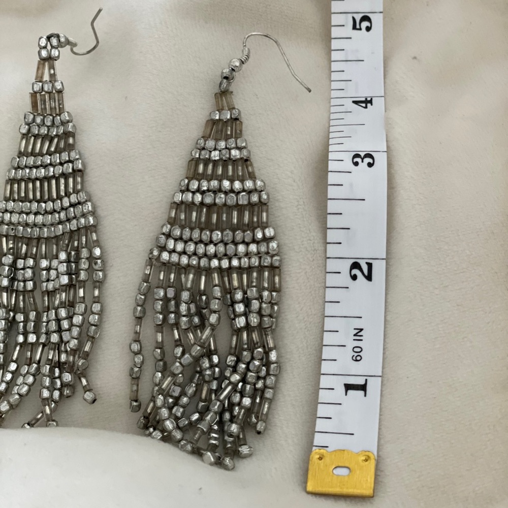 Silver beaded dangling earrings w/fringe - Picture 2 of 3